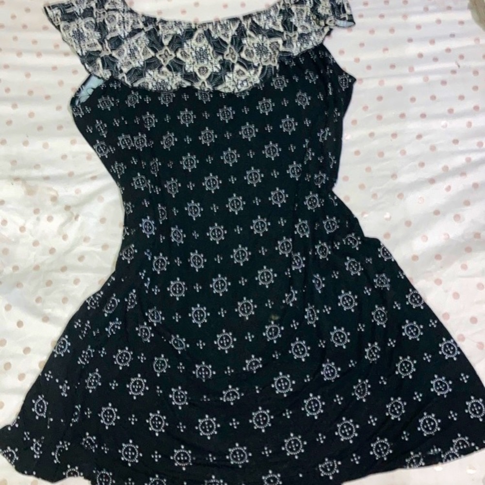 Comfy Loose Black and white dress
